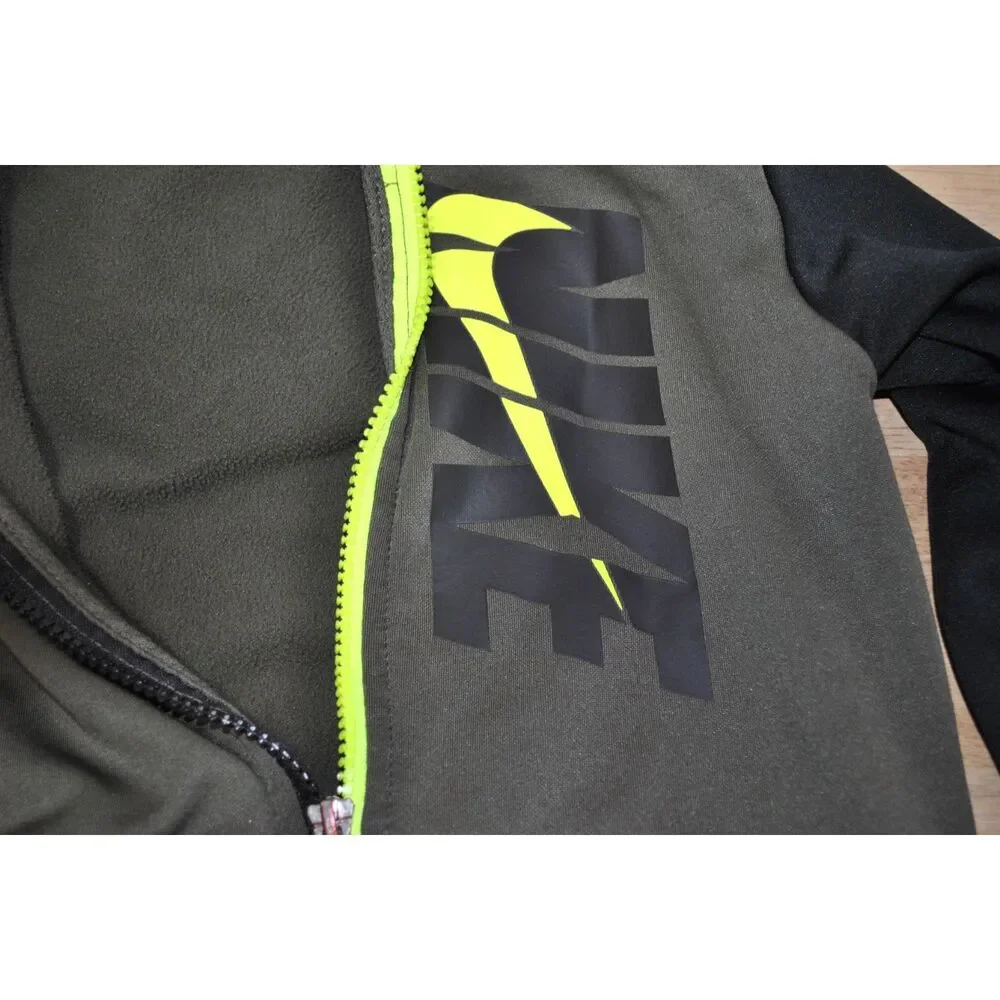 Boy's Nike zippered hoodie size large 6-7 years old
